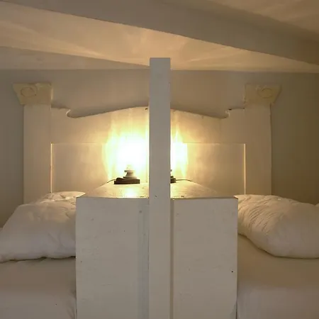 Hostel Ost-apotheke *