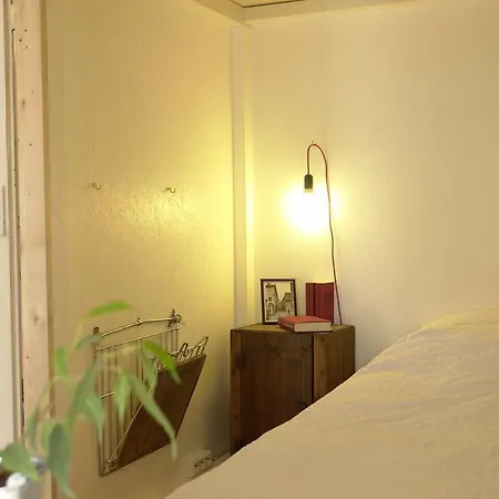 Ost-apotheke Hostel *