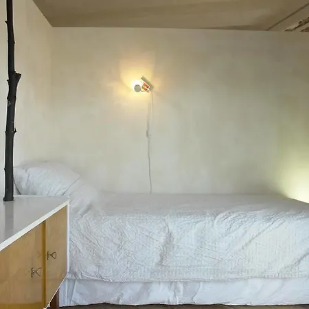Ost-apotheke Hostel